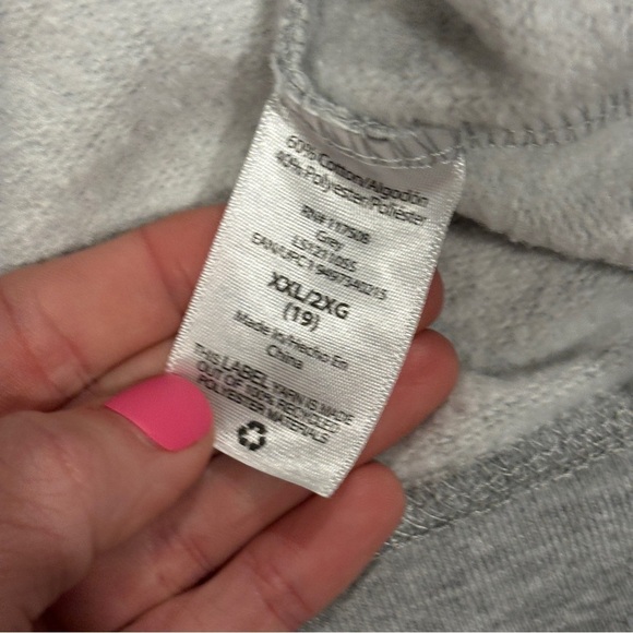 Honey Bees Please Juniors Graphic LS Sweatshirt Plus Size XXL - Picture 7 of 10